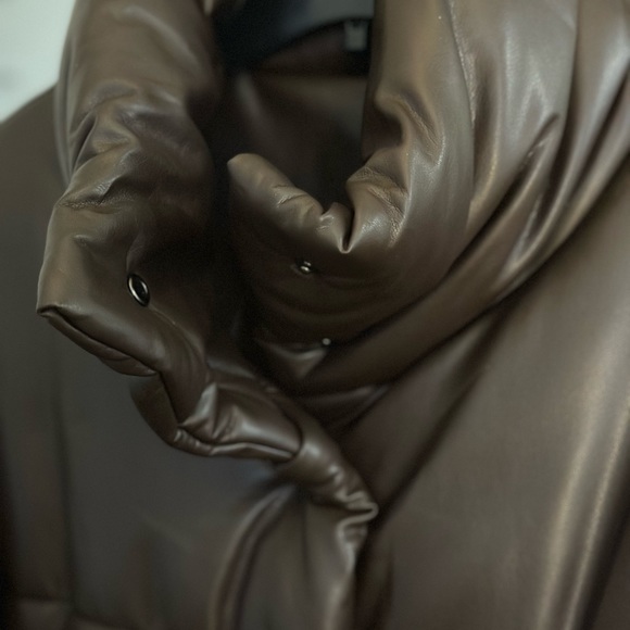 XL puffer jacket - Picture 2 of 2